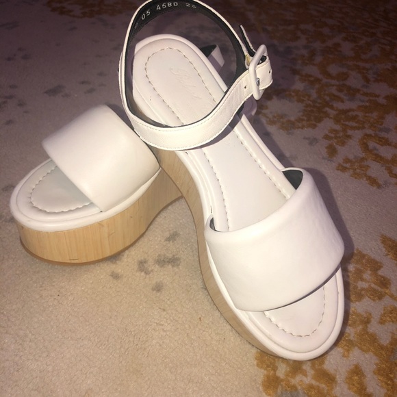 Robert clergerie platforms. - Picture 4 of 6